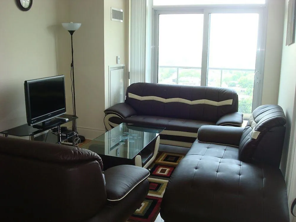 Kashaneh Guest House - 15 Greenview Toronto 3*,  Canada